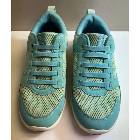 Vionic Women's Agile Zesta Walking Sneaker. Size 7.5. - Picture 1 of 8